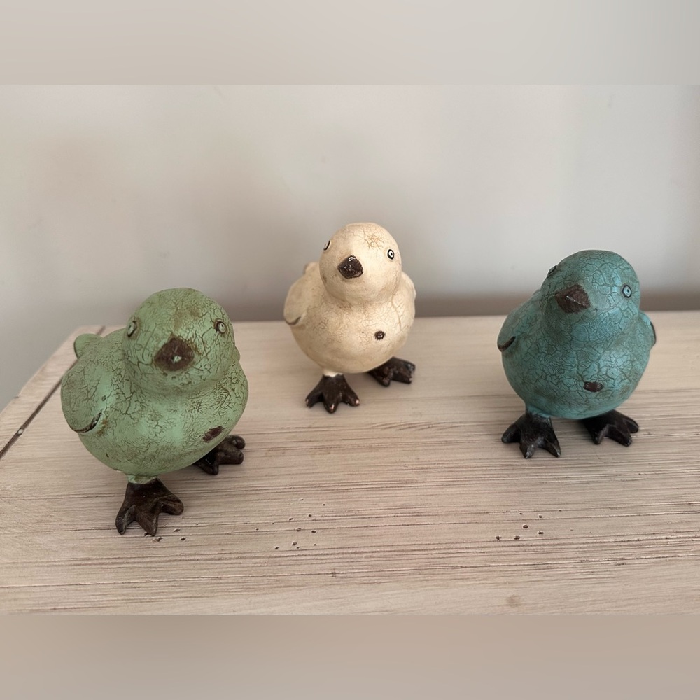 Charming Boho Bird Figurines Set - Green, Cream, turquoise